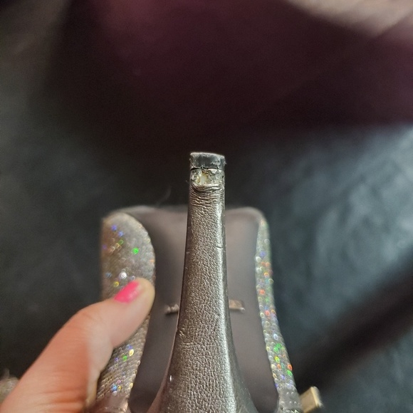 Beauty of the Sparkle Dana Buchman Heel - Picture 4 of 7